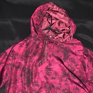 Forever 21 medium pullover windbreaker with hoodie